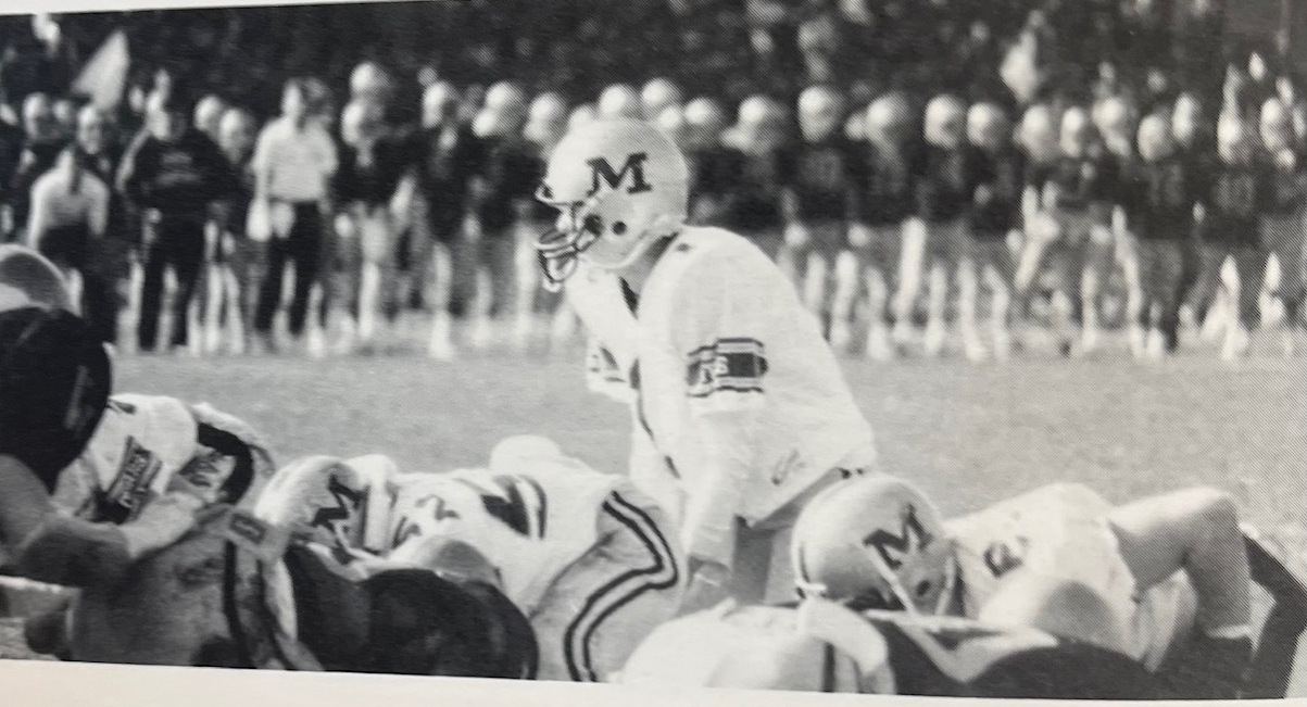 1987 Malvern QB calling signals